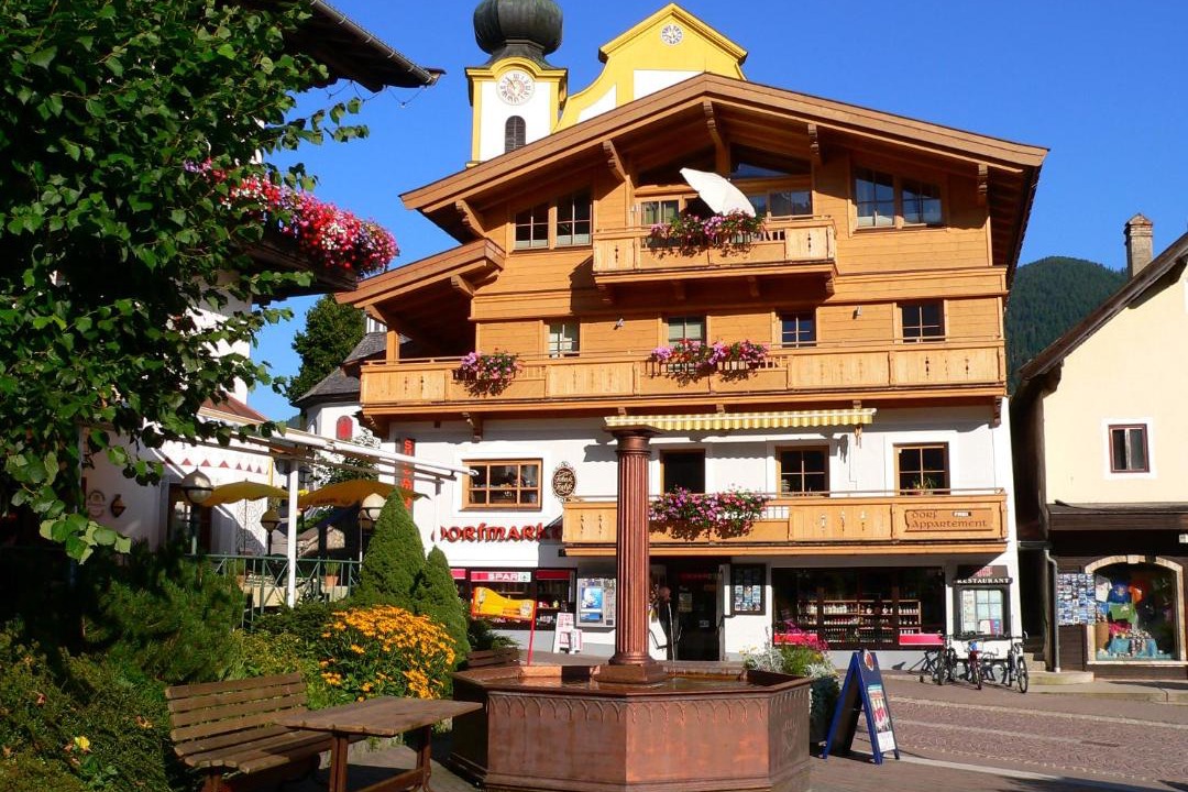 Photo of Buildings in Soell