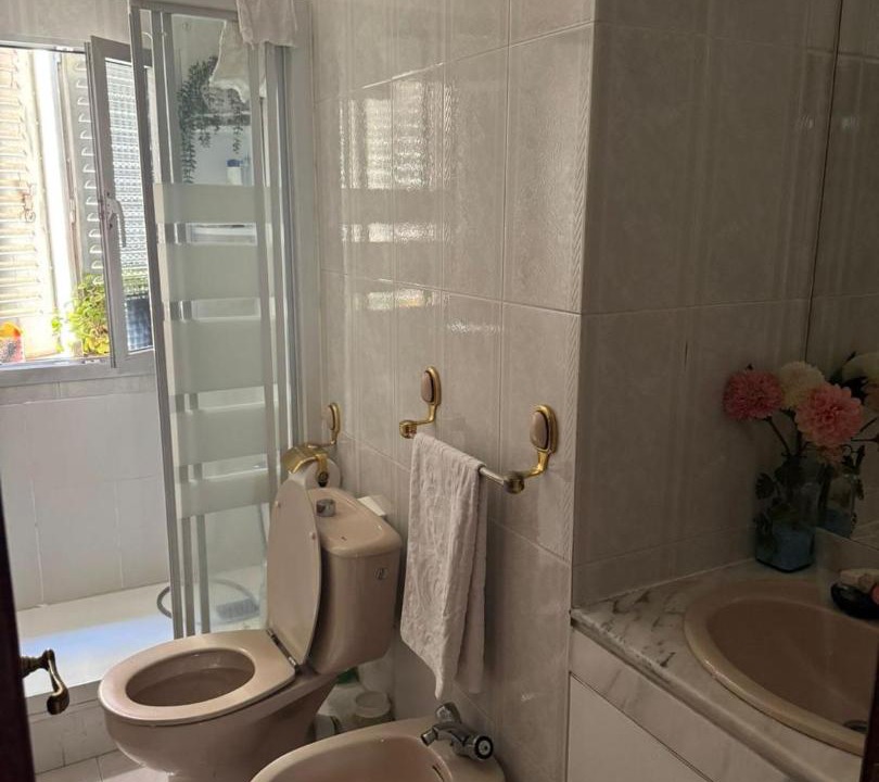 Photo of Bathroom in Ventas