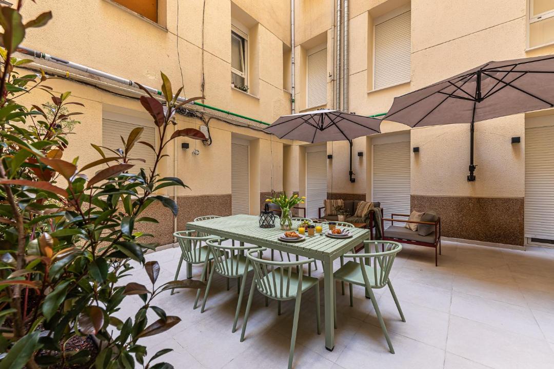 Photo of Patio Balcony in Gaztambide