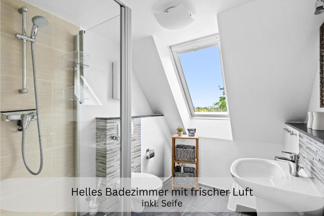 Photo of Others in Neue Tiefe