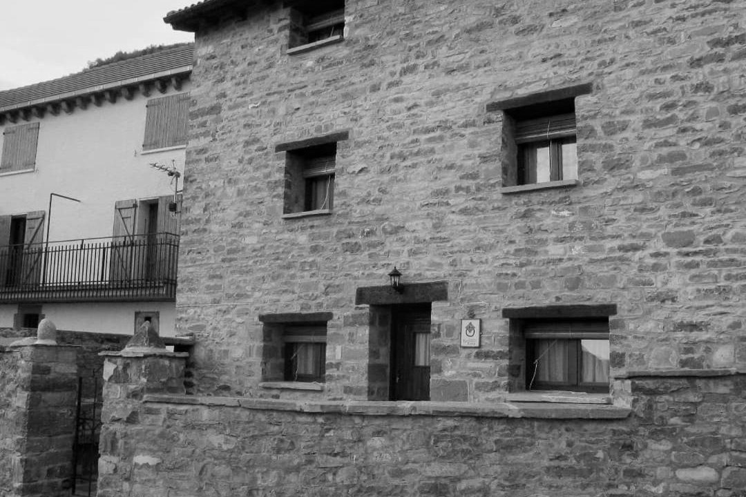 Photo of Others in Olivan