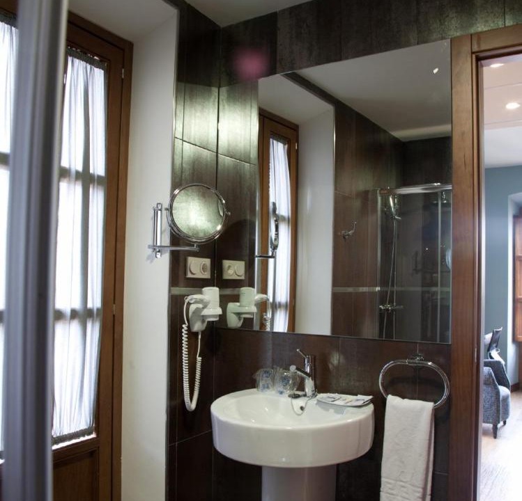 Photo of Bathroom in San Juan
