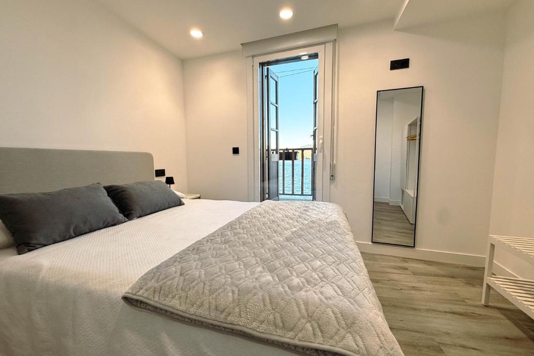 Photo of Bedroom in Combarro