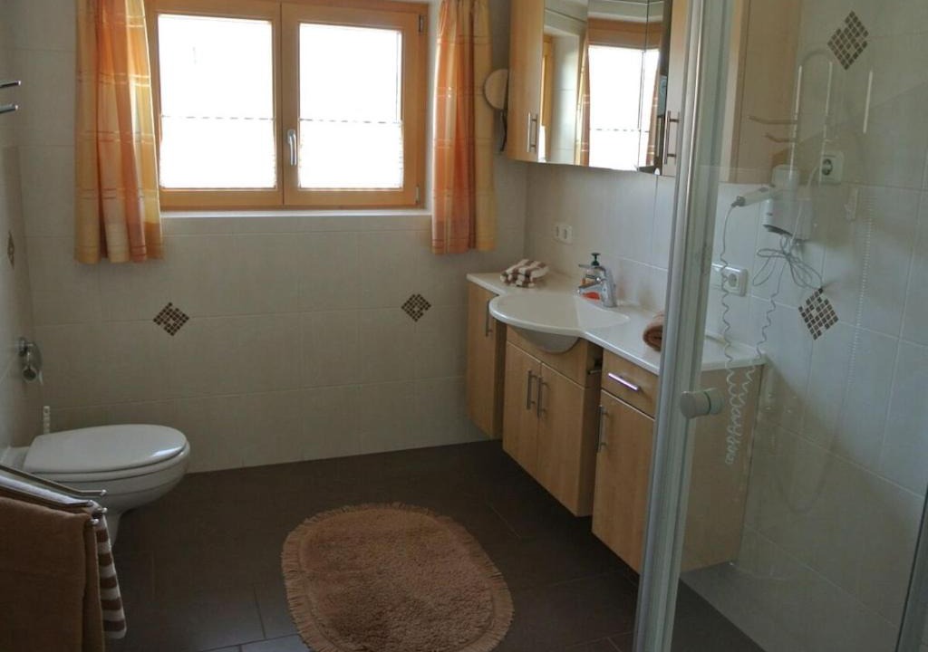 Photo of Bathroom in Schraden