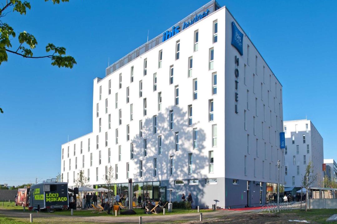 Photo of Buildings in Am Riesenfeld
