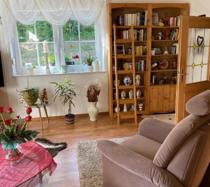 Photo of Livingroom in Haibuhl