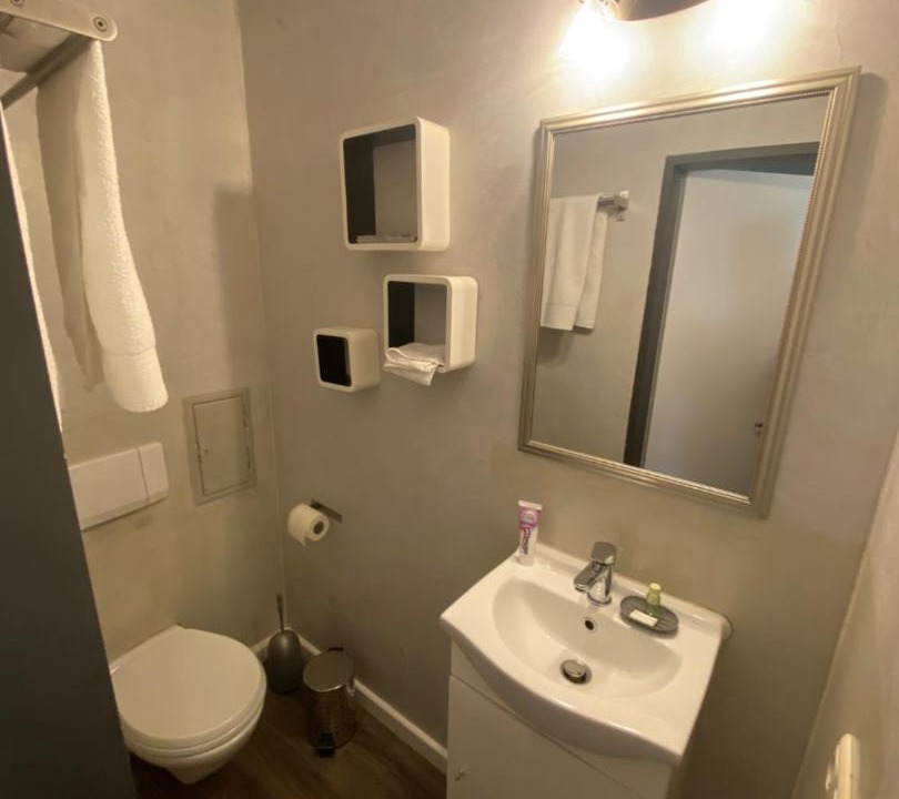 Photo of Bathroom in Zandt
