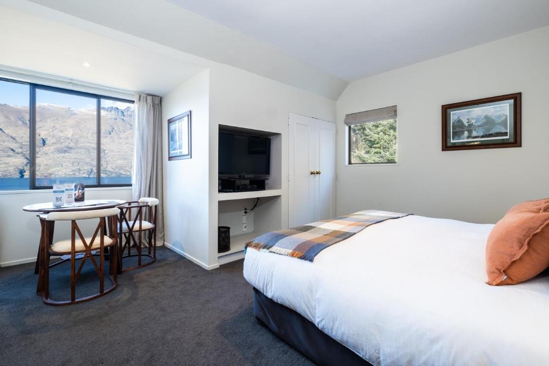 Photo of Bedroom in Sunshine Bay