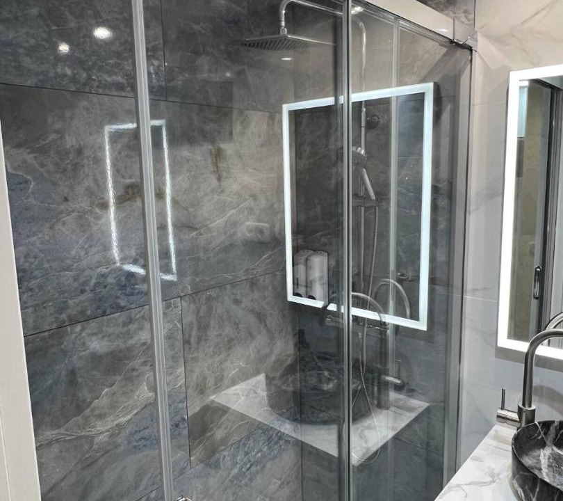 Photo of Bathroom in Recoletos
