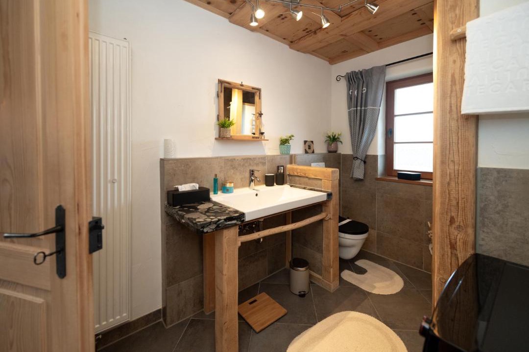 Photo of Bathroom in Oy