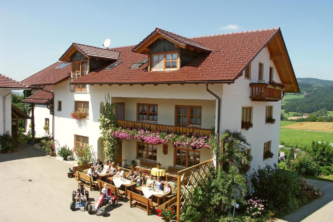 Photo of Others in Schoellnach