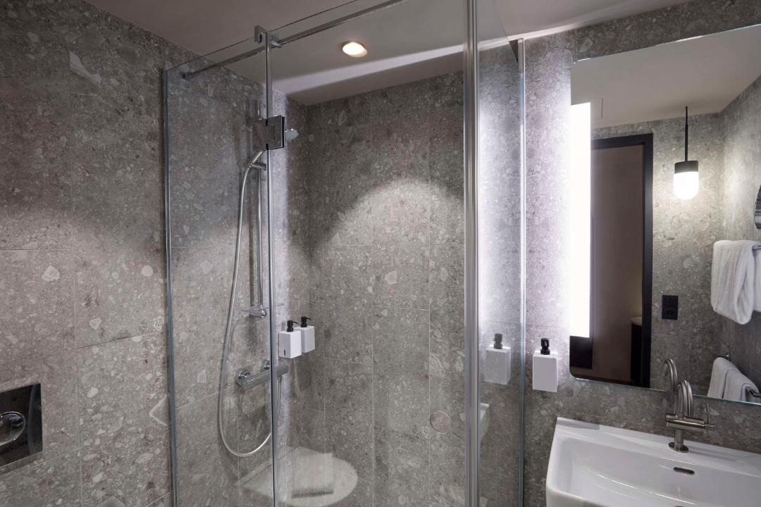 Photo of Bathroom in Echarding