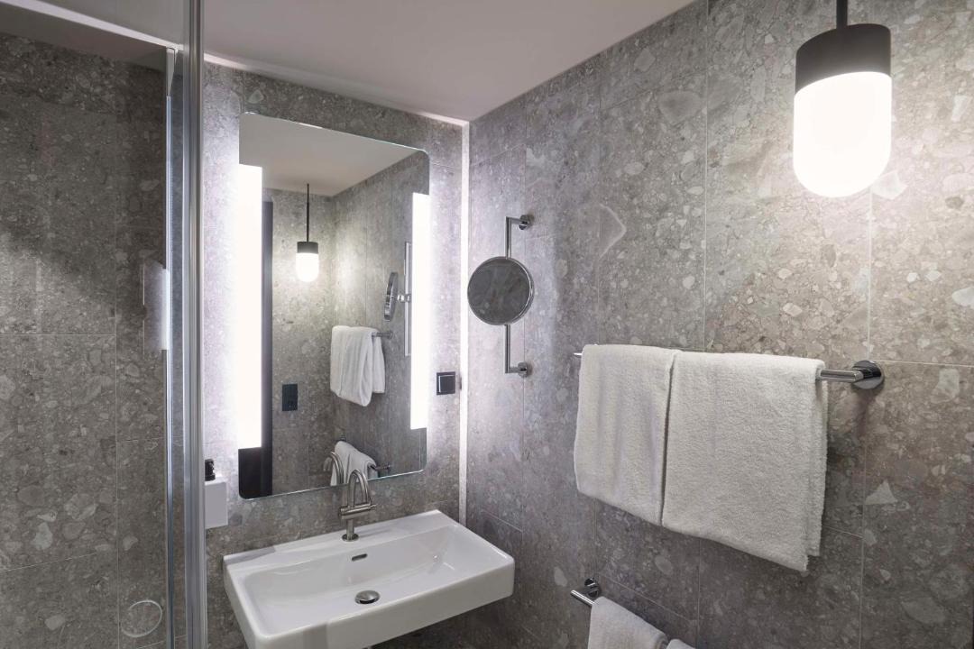 Photo of Bathroom in Echarding