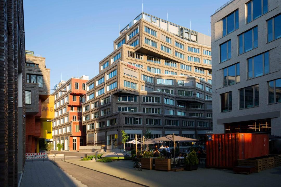Photo of Buildings in Echarding