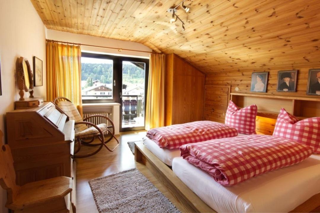 Photo of Bedroom in Mittenwald