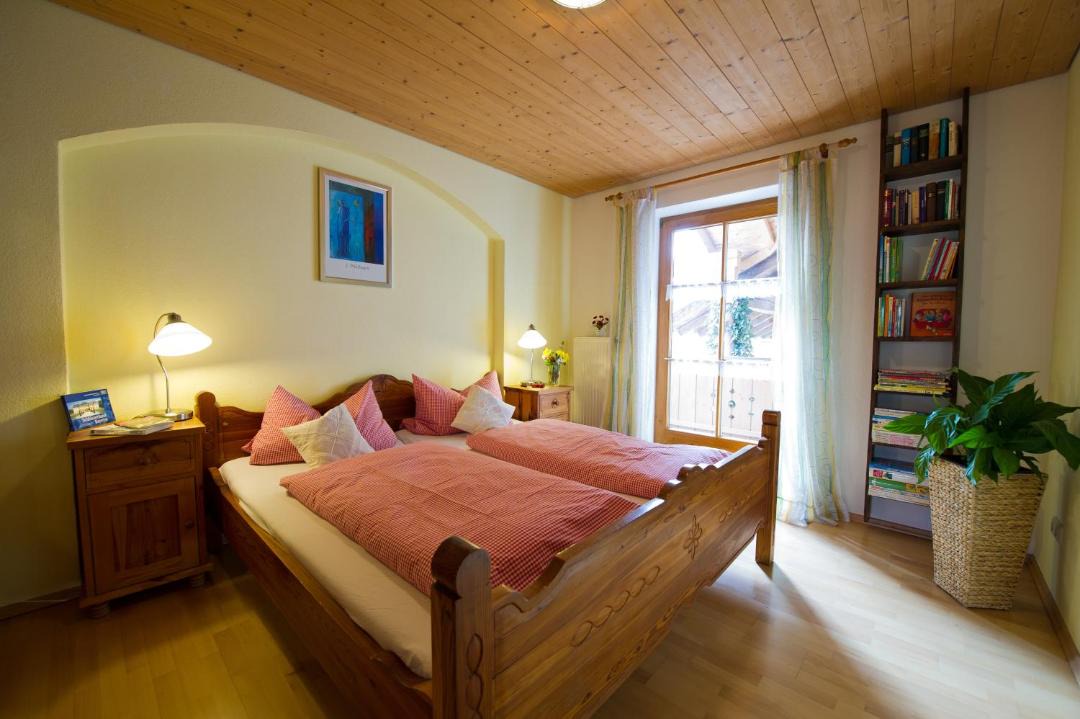 Photo of Bedroom in Burggen
