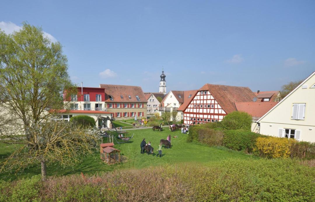 Photo of Others in Binzwangen