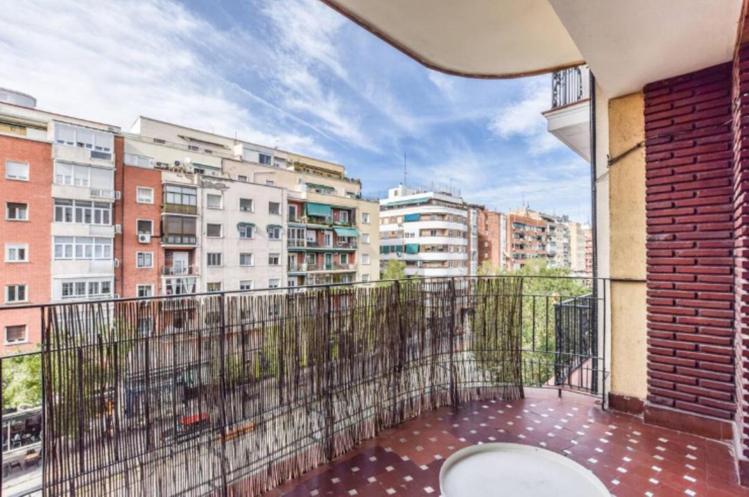 Photo of Patio Balcony in Adelfas