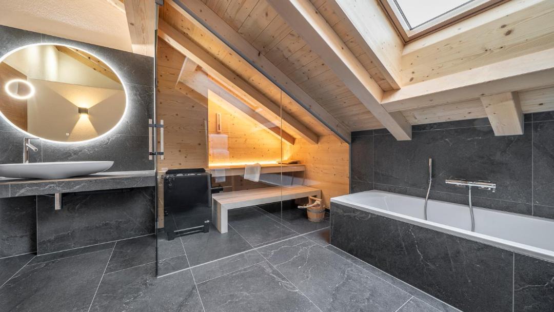 Photo of Bathroom in Anger