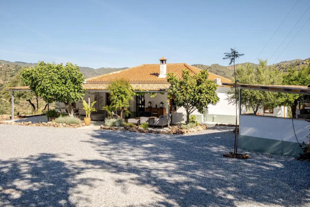 Photo of Others in Comares