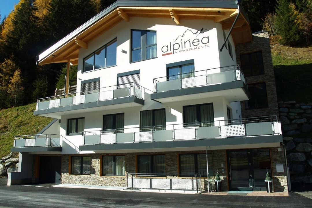 Photo of Others in Ischgl