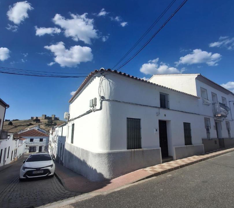 Photo of Buildings in El Real de la Jara