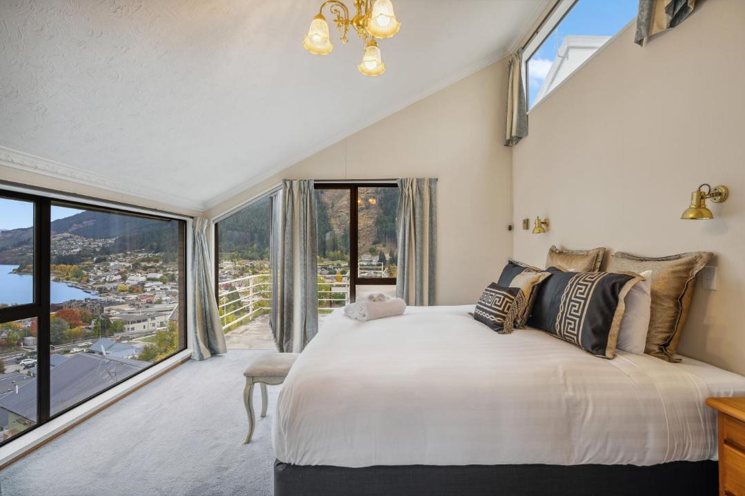 Photo of Bedroom in Queenstown City Centre