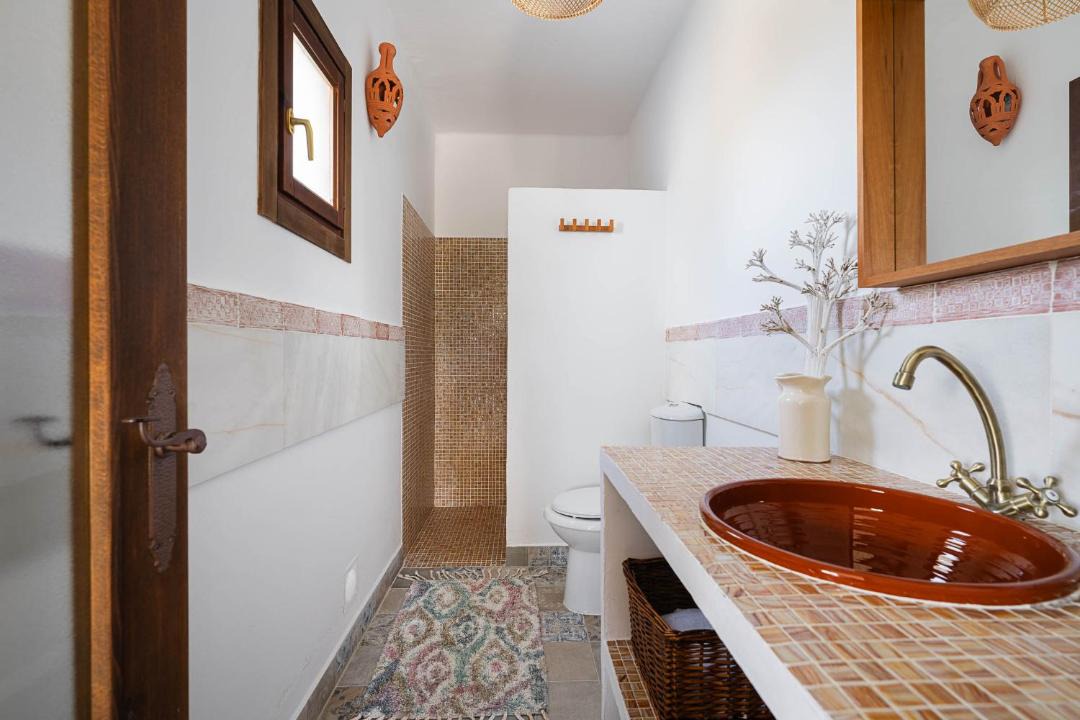 Photo of Bathroom in Los Albaricoques