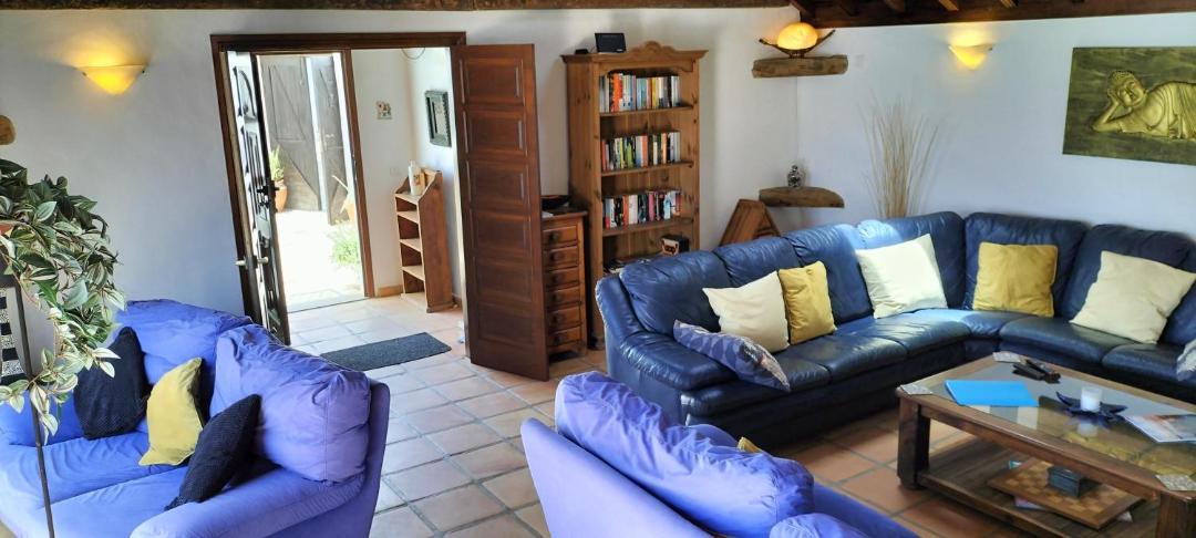 Photo of Livingroom in Tias
