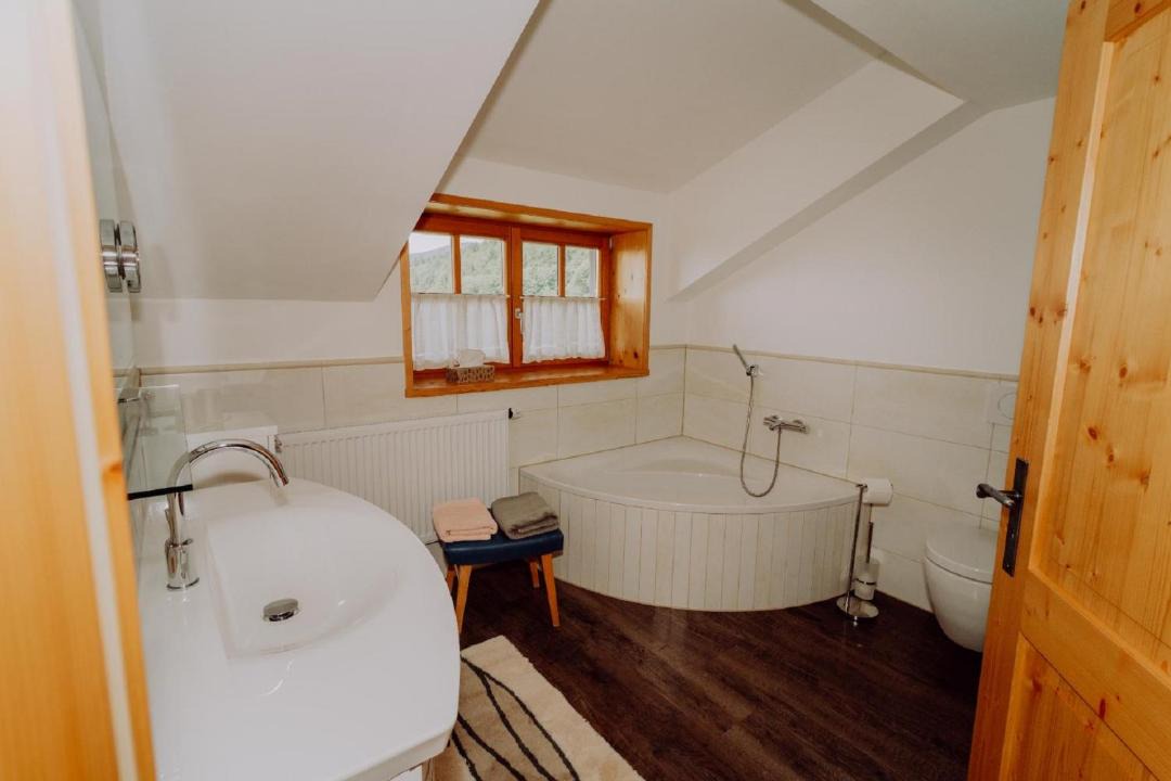 Photo of Bathroom in Neuschoenau