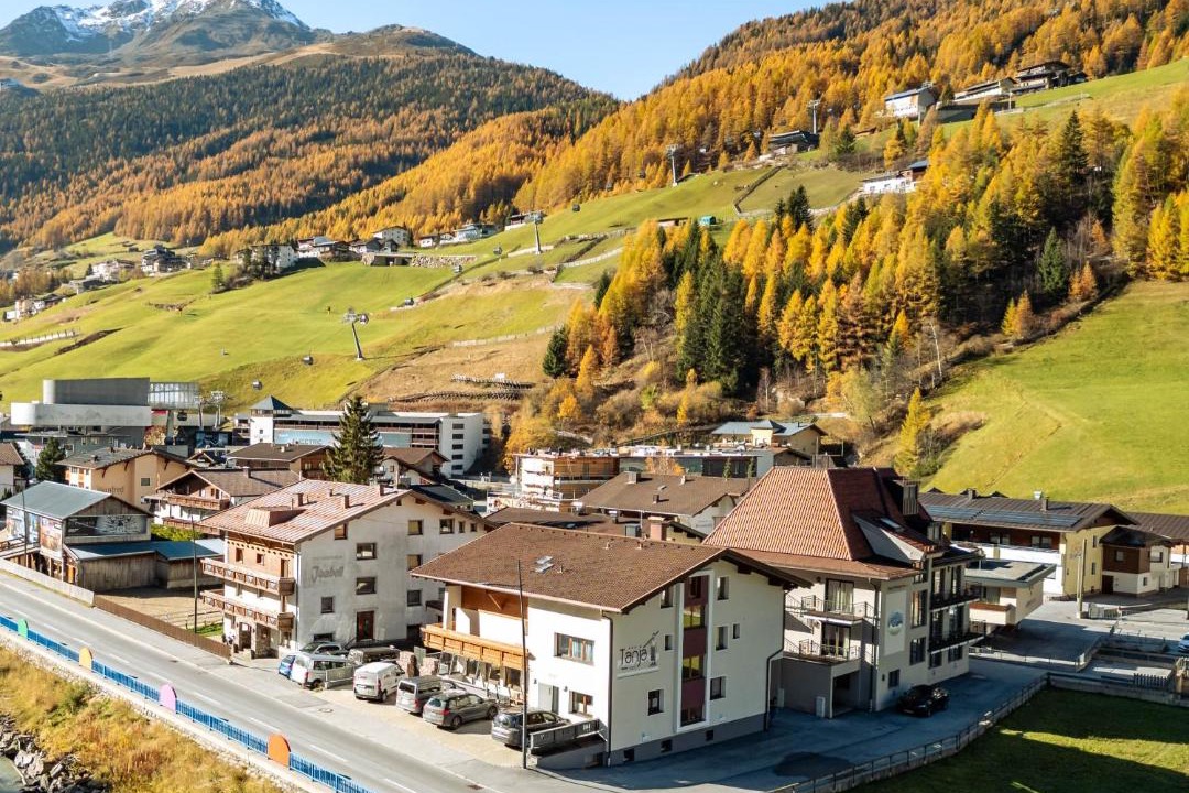 Photo of Others in Soelden