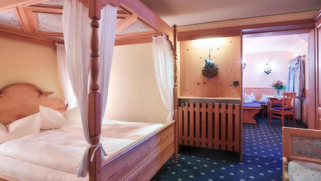 Photo of Bedroom in Rothenburg Old Town
