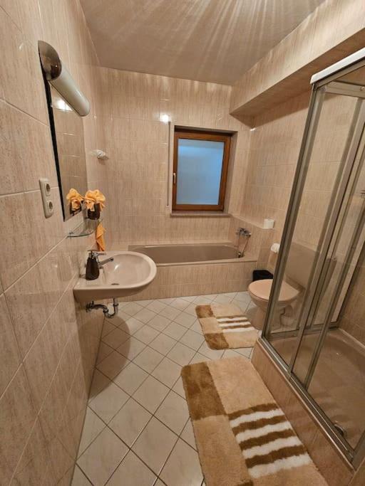 Photo of Bathroom in Munchen District