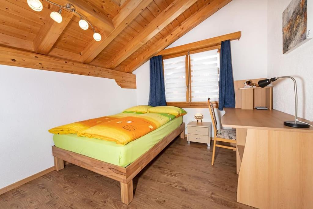 Photo of Bedroom in Taesch