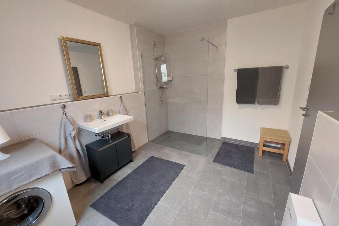 Photo of Bathroom in Strullendorf