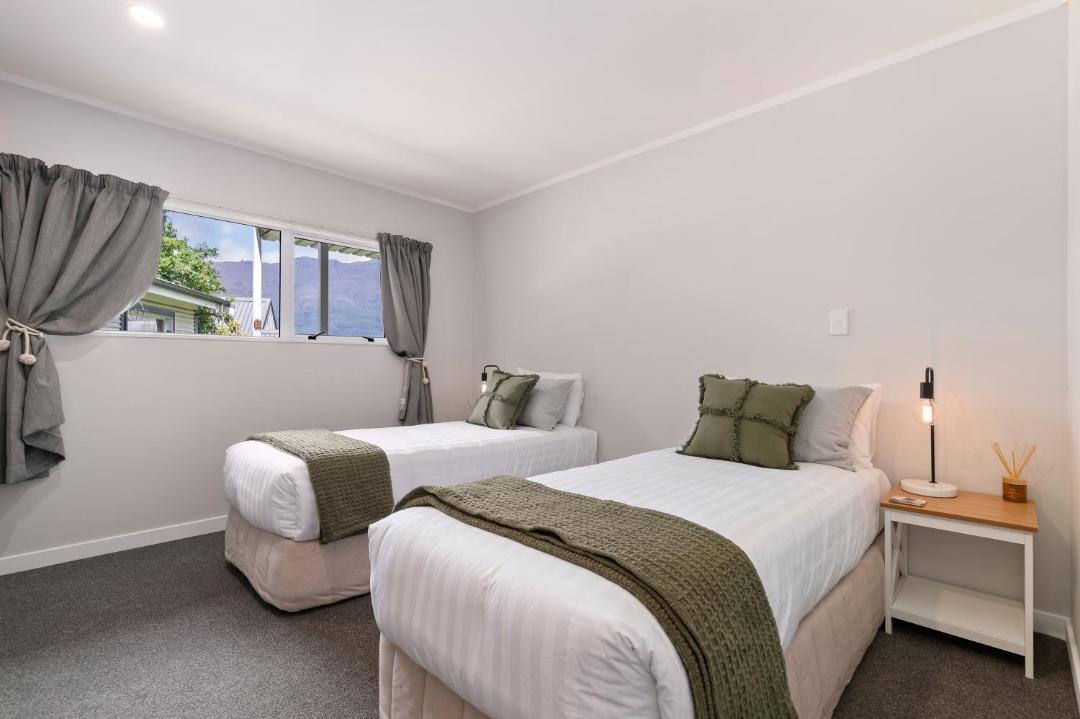 Photo of Bedroom in Sunshine Bay