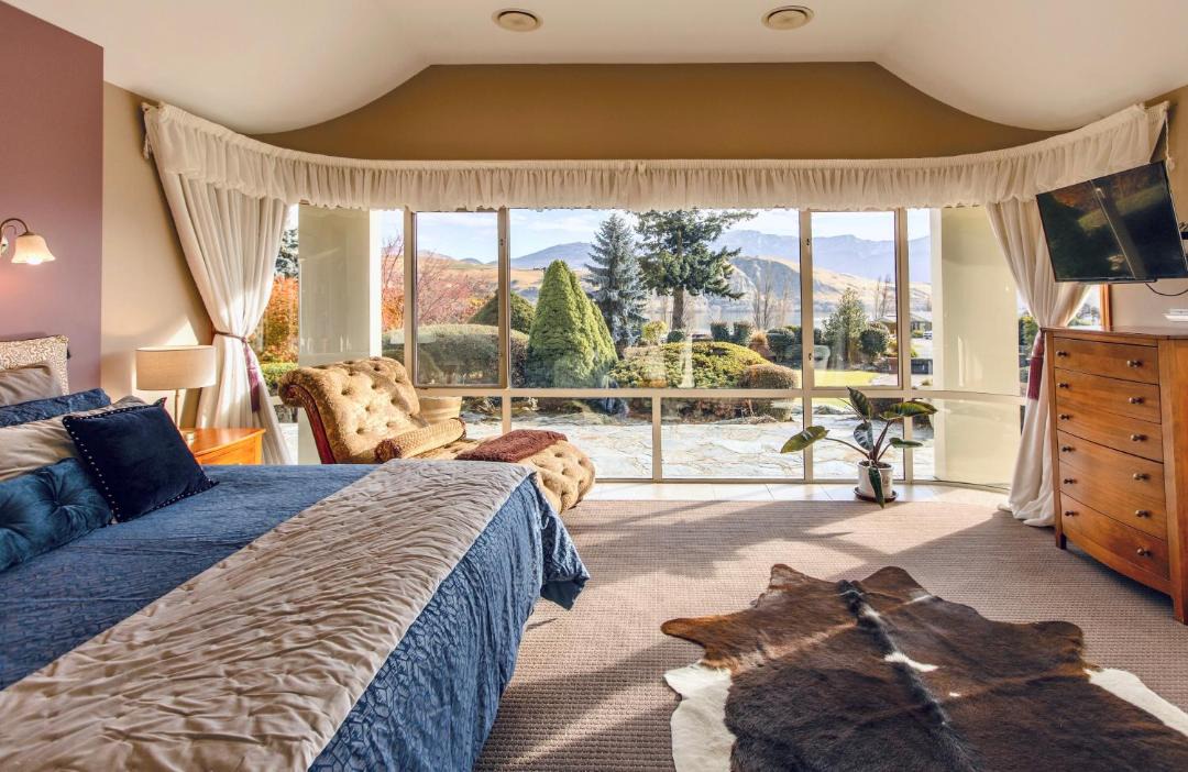 Photo of Bedroom in Lake Hayes