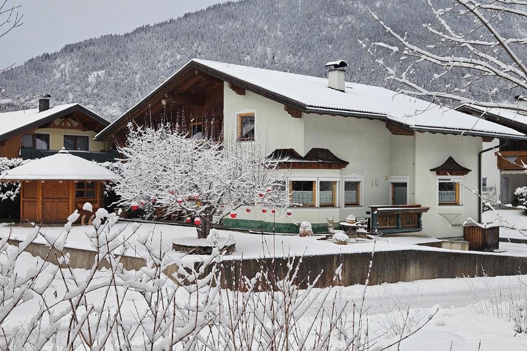 Photo of Others in Weissenbach am Lech