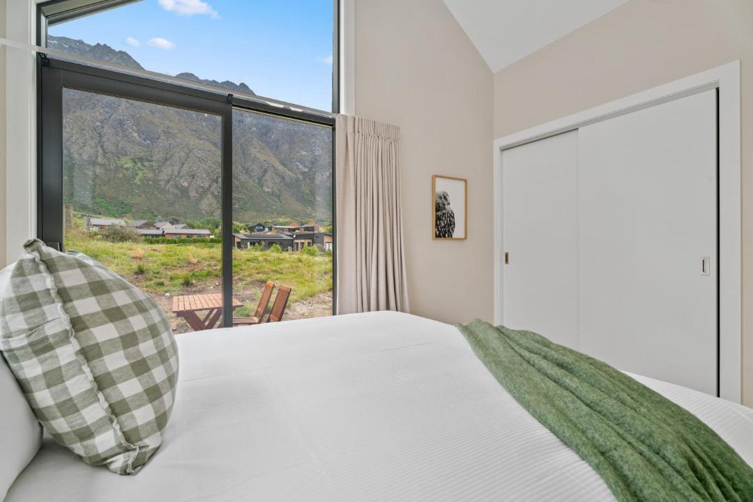 Photo of Bedroom in Jacks Point