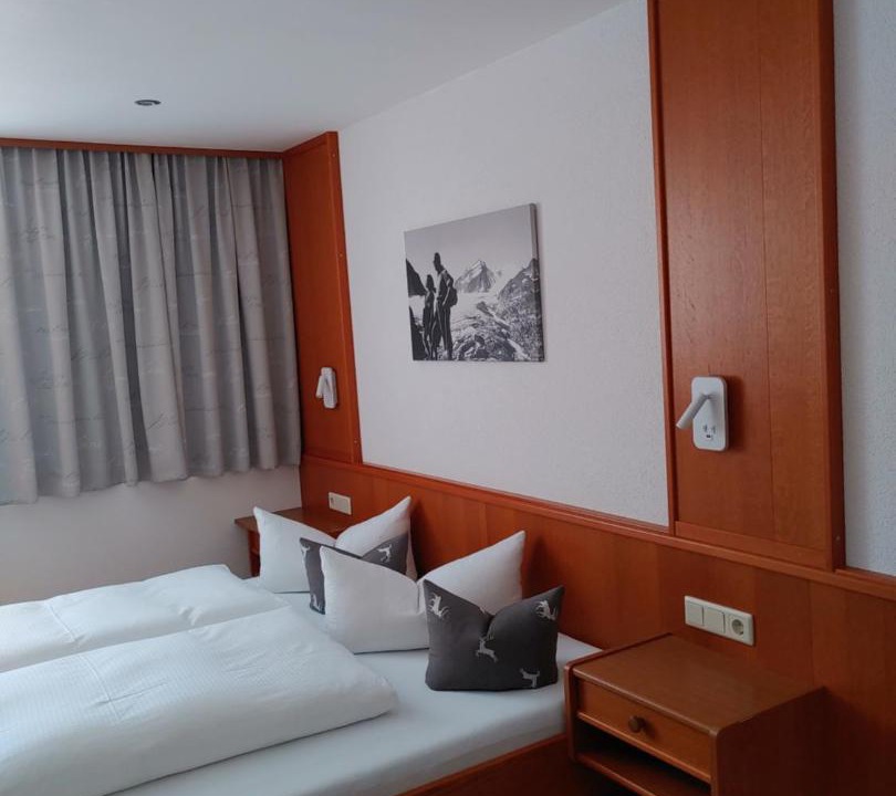 Photo of Bedroom in Plangeross