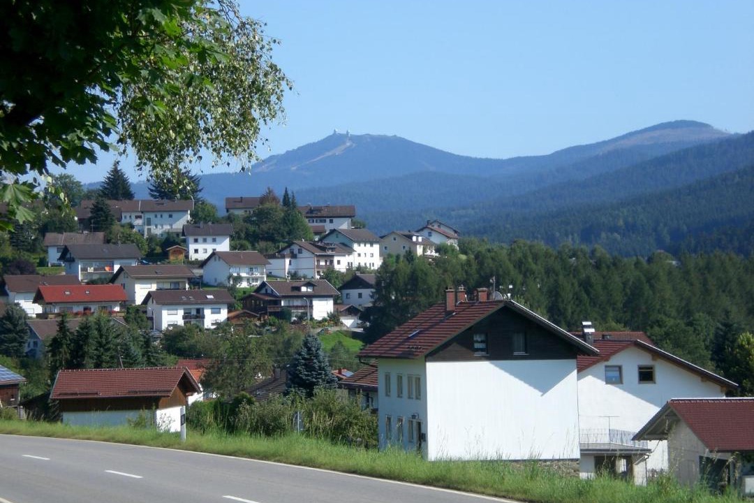 Photo of Buildings in Lam