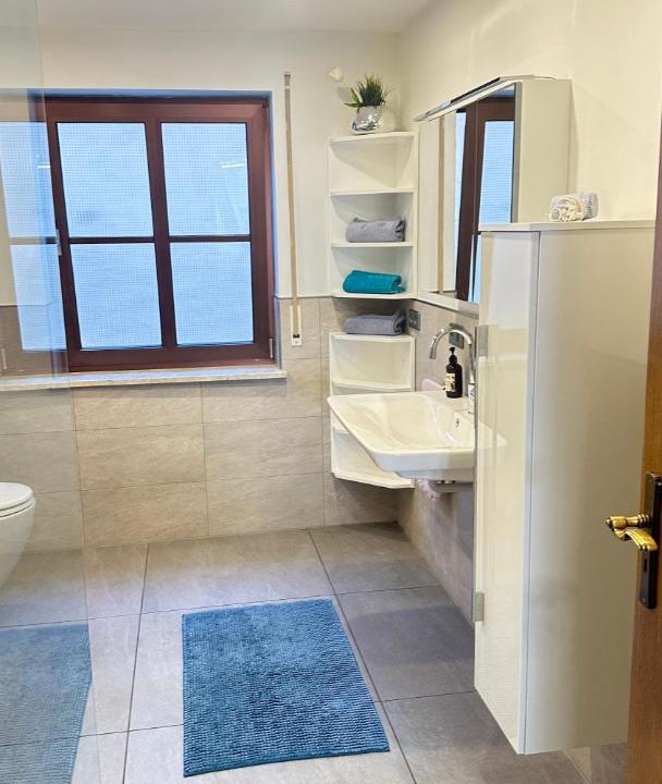 Photo of Bathroom in Burglengenfeld