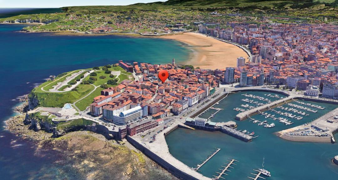 Photo of Buildings in Cimadevilla