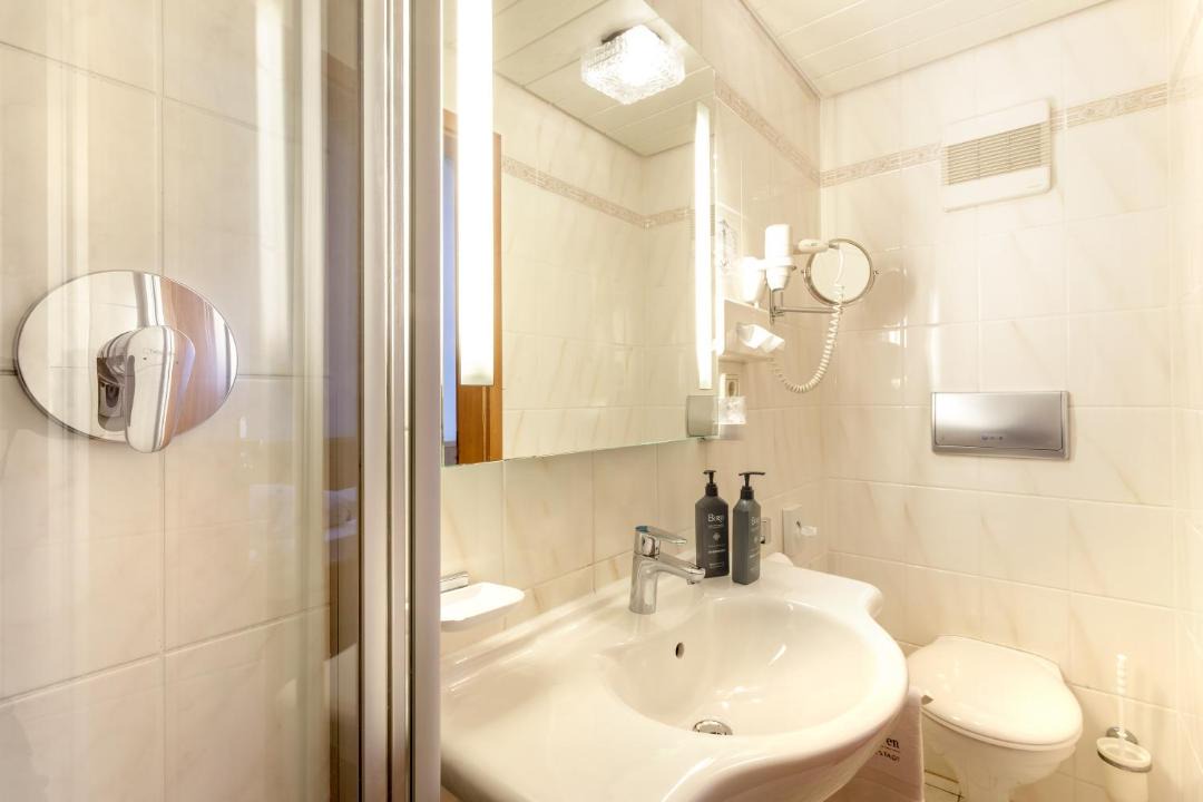Photo of Bathroom in Weissenhorn