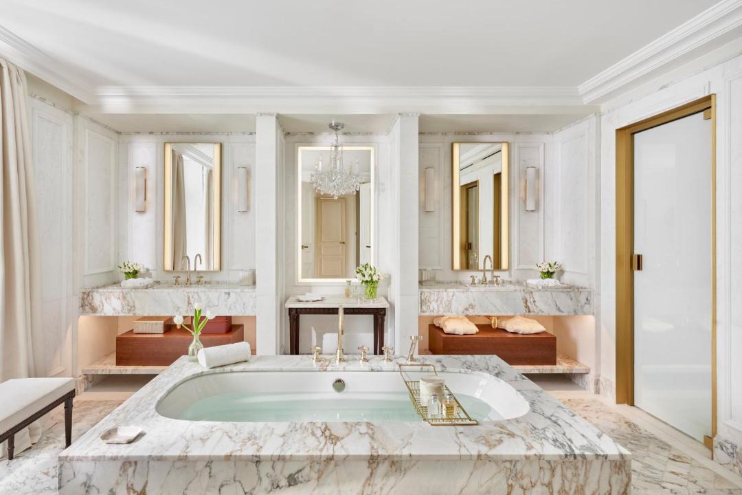 Photo of Bathroom in Golden Triangle of Art