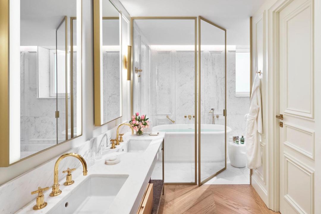 Photo of Bathroom in Golden Triangle of Art