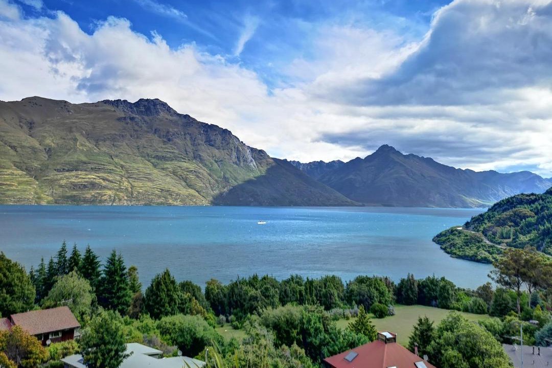 Photo of Others in Sunshine Bay