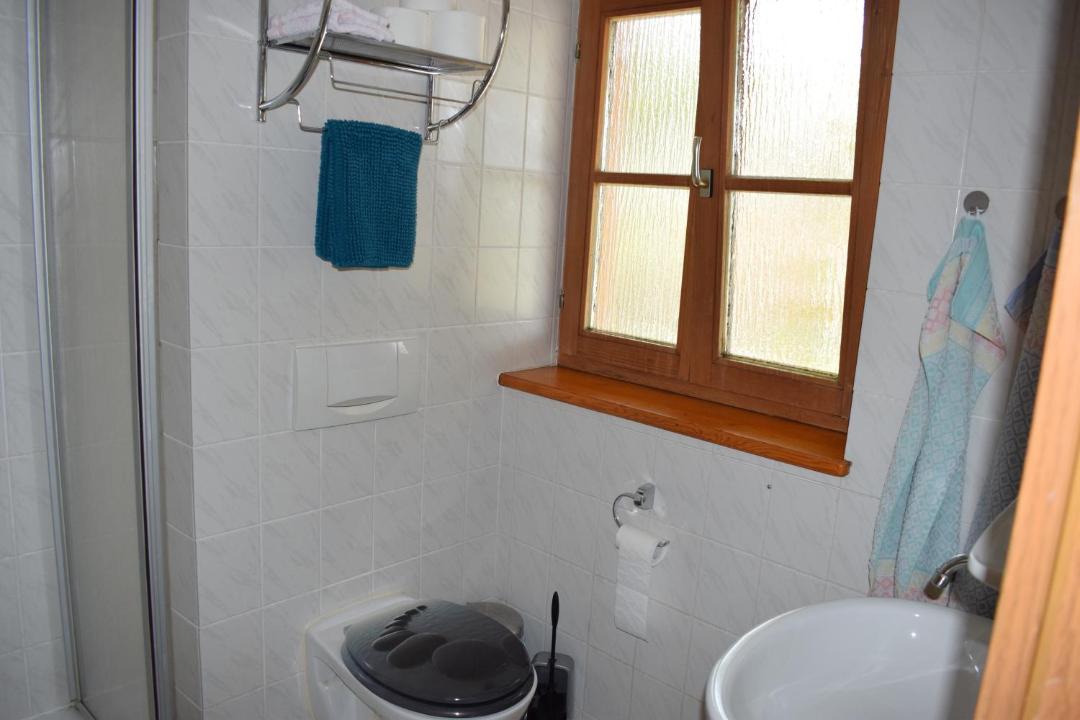 Photo of Bathroom in Reut