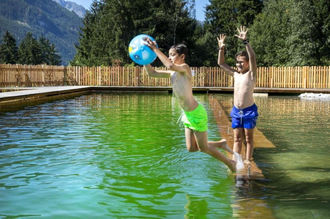 Photo of Others in Schonbach