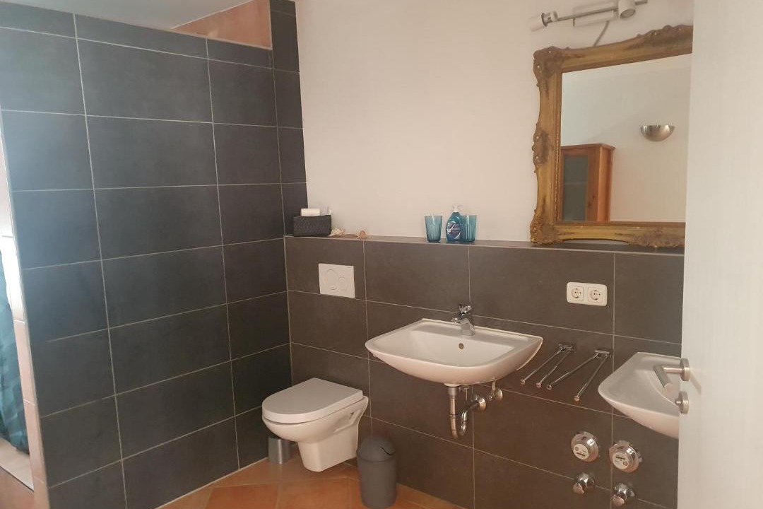 Photo of Bathroom in Oberschneiding